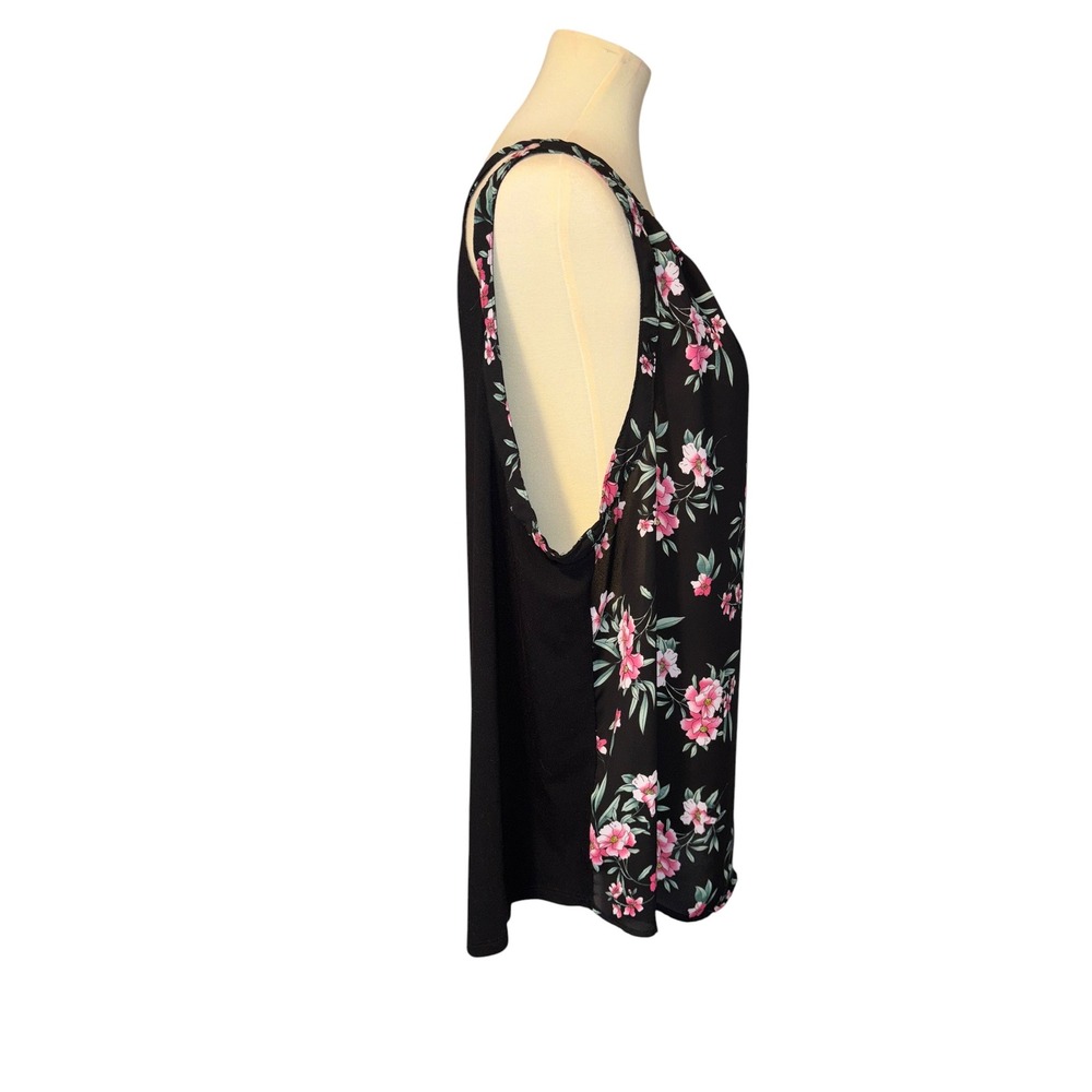 Torrid Womens Floral Keyhole Back Tank Top Black Pink Plus Size 2 2X 18 - Picture 3 of 9